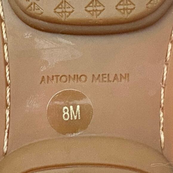 Antonio Melani White Leather Loafers Women’s Size 8M Classic Chic Slip-on Comfy - Picture 12 of 12